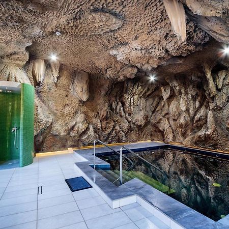 Imperial Hotel&Spa - Băile Olăneşti Zewnętrze zdjęcie