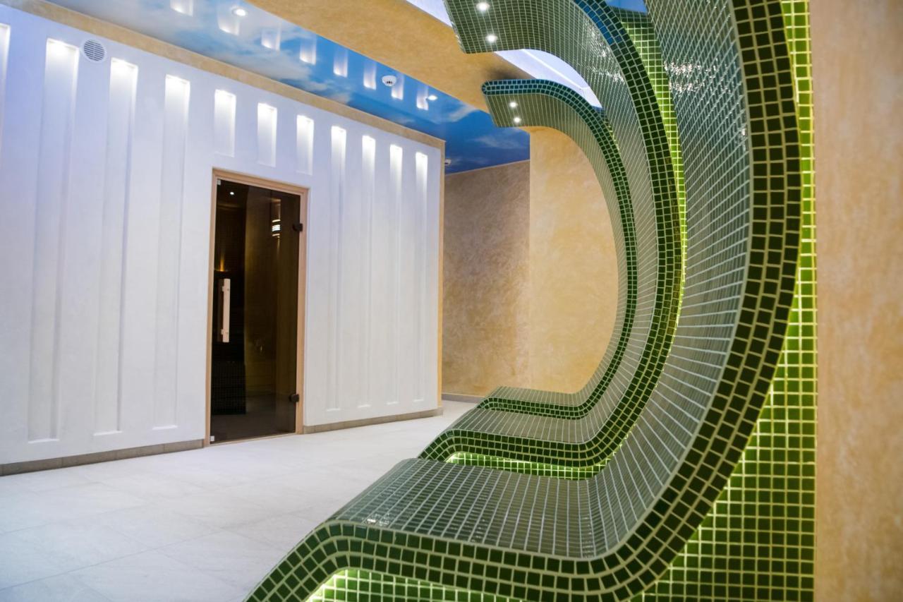 Imperial Hotel&Spa - Băile Olăneşti Zewnętrze zdjęcie